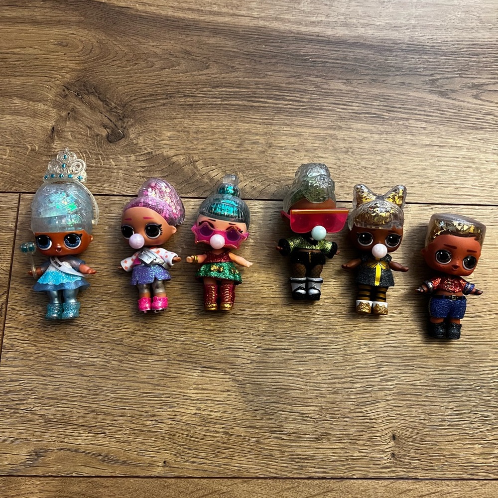 lol GlitterGlobe  “Miss Snow”“Figure 8””Tinsel””Bold B.B””Prezzie” “Soldier Boi”